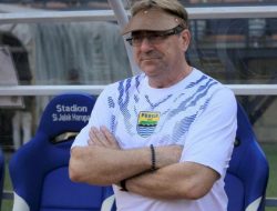 Uji Coba Persib Bandung, Robert Albert: Sulit Mencari Lawan dari Luar Negeri