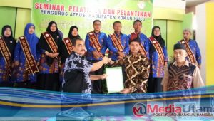 Usai Dikukuhkan, PD ATPUSI Rohul Taja Seminar dan Pelatihan Pengelola Pustaka Sekolah