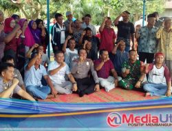 Warga Dusun 3 Bukit Kijang Gelar Syukuran, Setelah Hampir 46 Tahun Dalam Kegelapan