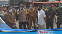 Gugus Tugas Pencegahan Covid-19 di Madina Semprotkan Cairan Desinfektan Secara Massal