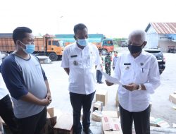 Bupati Asahan tinjau Penyaluran Bantuan Sembako Provinsi Sumut