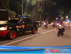 Ciptakan Sitkamtibmas di Malam Takbiran, Sat Brimob Lakukan Patroli Skala Besar