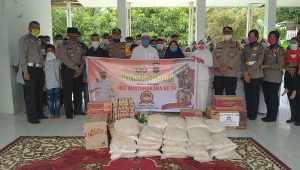 Sambut HUT Bhayangkara Ke -74, Polres Madina Melaksanakan Bhakti Sosial ke Panti Asuhan Siti Aisyah