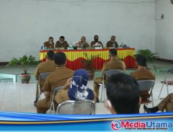 Bupati Asahan Instruksikan Kadisdik Copot Jabatan 2 ASN Setengah Bugil