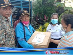 Desa Cinta Dame Salurkan Bantuan Sembako dari Provinsi Sumut Kepada Guru Honorer yang Terdampak Covid-19