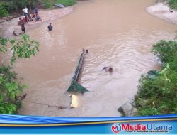 Truk Pengangkut Sawit Tercebur ke Sungai, 1 Tewas 3 Luka-luka