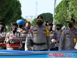 Peringati HUT Bhayangkara ke 74, Kapolda Sumut Ziarah ke Taman Makam Pahlawan Medan