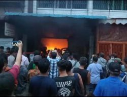 Toko Besi Indomas Ludes Dilalap Api