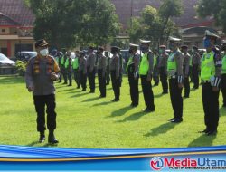 Kapolresta Deli Serdang Beri Penghargaan Bagi Personil Berprestasi