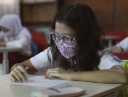 Kurikulum Baru Nadiem Dinilai Tak Pas Diterapkan saat Pandemi
