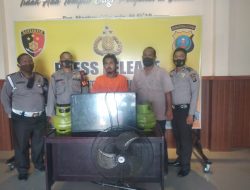 Bongkar Warung Ayam Penyet, Bombom Diringkus Polisi dari Rumahnya