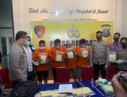 4 Tersangka Jaringan Narkoba Internasional Diringkus Polsek Patumbak, BB: 5.980 Gram Sabu