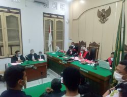 3 Terdakwa Kasus Penganiayaan Tewaskan Abadi Bangun Divonis 20 Bulan Penjara