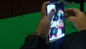 Wanita Muda Berparas Cantik Pengedar 85 Butir Ekstasi Dituntut 12 Tahun Penjara