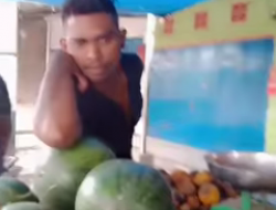 Viral, Diduga Tak Diberi Buah Naga, Pria Mengaku Ormas Ancam Pedagang