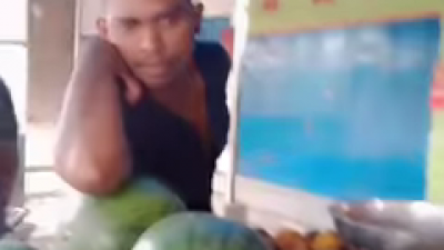 Viral, Diduga Tak Diberi Buah Naga, Pria Mengaku Ormas Ancam Pedagang
