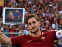 Francesco Totti Positif Corona dari Bulan Lalu, Kini Mulai Membaik