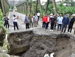 Kembali Tinjau Perumahan Warga, Gubernur Edy Pastikan Pembenahan Pasca Banjir Lancar