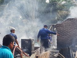 3 Rumah di Desa Tangkahan Hangus Terbakar Dilalap Si Jago Merah