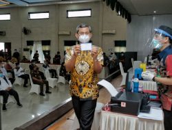 Dimulai di Medan, Sekda Jadi Orang Pertama Divaksin