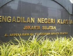 Besok, Mantan Hakim PN Medan Akhmad Sahyuti Pimpin Sidang Prapid Habib Rizieq