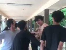 VIRAL! VIDEO MAHASISWA DIKEROYOK KAKAK TINGKAT, WARGANET: DO DAN PENJARAKAN