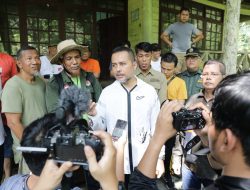 WAGUBSU SEGERA AKTIFKAN LOKASI FEEDING ORANG UTAN DI BUKIT LAWANG