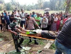3 PRIA TEWAS DIBANTAI MASSA, SEPEDA MOTOR HANGUS DIBAKAR