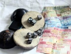 LAPOR PAK KAPOLDASU JUDI DADU DIDURIN SEBLANG RAMAI PEMAIN