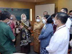 NAWAL LUBIS AJAK SEMUA PEMANGKU KEPENTINGAN CEGAH KEMATIAN IBU DAN BAYI BARU LAHIR