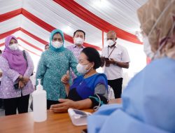 TINJAU PELAKSANAAN VAKSINASI BOOSTER, NAWAL TEKANKAN PENTINGNYA VAKSINASI UNTUK MENCEGAH LONJAKAN KASUS OMICRON DI SUMUT