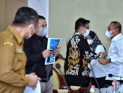 BENTUK TRANSPARANSI PEMPROV SUMUT KOORDINASI KE KPK SOAL RENCANA PROYEK PEMBANGUNAN JALAN SEPANJANG 450 KM