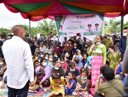 SELESAIKAN KONFLIK LAHAN DI BESITANG EDY RAHMAYADI DIALOG LANGSUNG DENGAN PETANI