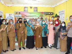 KETUA PKK SERGAI BUKA KEGIATAN PENGUATAN KAMPUNG KB DAN PERCEPATAN PENURUNAN STUNTING