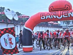 Hasto Kristiyanto Ikut Ramaikan Banteng Ride and Run Night di Kota Medan