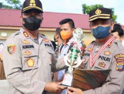 Kapolres Sergai Serahkan Hadiah Pemenang Lomba di HUT Ke-77 RI