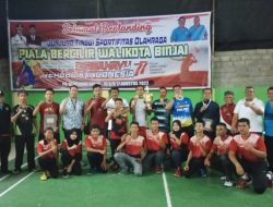 Wali Kota Binjai Tutup Turnamen Bulutangkis PB Kemenag Cup I