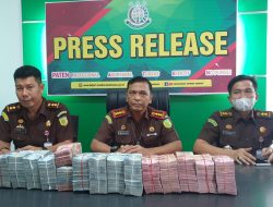 Kejari Medan Terima Uang Denda Rp 1 Miliar dari Terpidana 300 Gram Sabu 