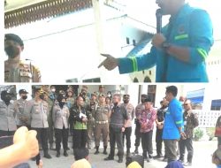 Mahasiswa STIT Unjuk Rasa di Kantor Bupati Batu Bara, Tuntut Realisasi Beasiswa