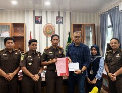 Kejari Samosir Kembalikan Kerugian Negara Rp 229 Juta