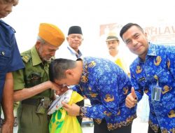 Pemkab Labura Beri Tali Asih Kepada 200 Veteran