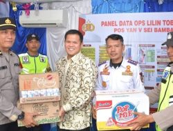 Tinjau Pos Pam Nataru 2022, Wabup Sergai Beri Bingkisan kepada Petugas Jaga