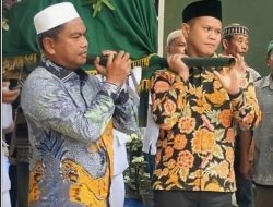 Kehilangan Sahabat Dekat, Bupati Sergai Gotong Keranda Jenazah Alm Sumarno ke Pengebumian