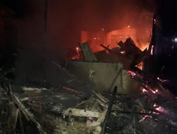 Rumah Siti Sarah Damanik di Desa Marjanji Sipispis, Sergai  Hangus Terbakar