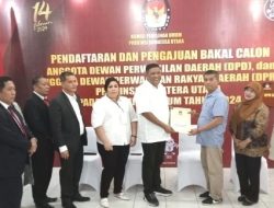 Balon DPD RI Sabam Manalu Diberangkatkan Melalui Ibadah dan Doa Mendaftar ke KPU