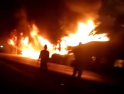 Kebakaran Hanguskan Dua Rumah, 8 Sepeda Motor di Labura