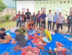 PWI Sergai Bagikan Daging Kurban ke Wartawan dan Masyarakat