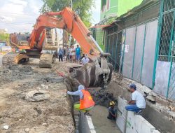 Atasi Banjir, Dinas SDABMBK Medan Pasang U-Ditch Sepanjang 931 Meter