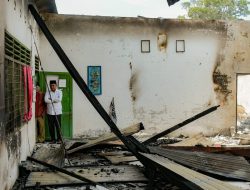 Kunjungi Sekolah Al Wasliyah yang Terbakar, Bupati Sergai janji Membangunnya Kembali