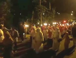 Ribuan Peserta Pawai Obor di Tapsel Meriahkan Tahun Baru Islam 1445 H